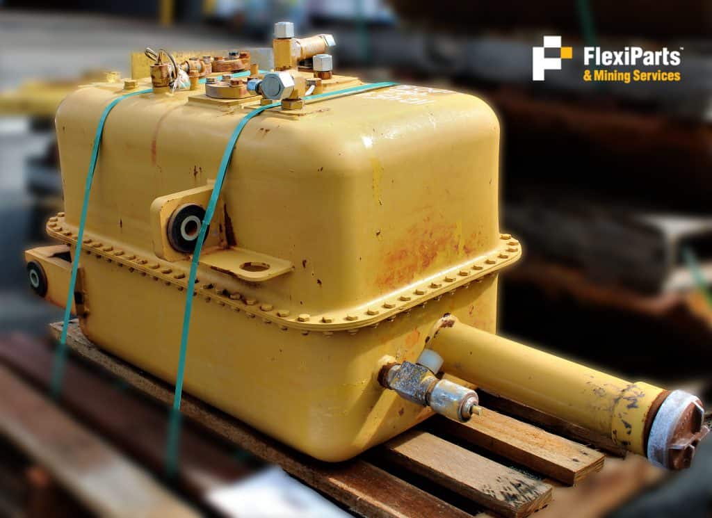 992G TANK GP-HYDRAULIC -STEERING & BRAKE